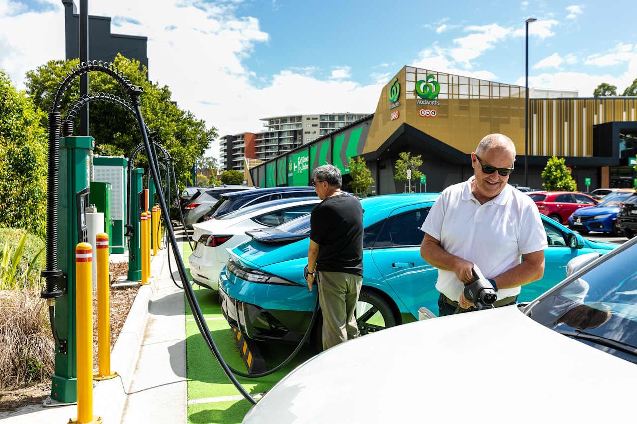 İkinci El Elektrikli Araç Pazarı Vites Büyütüyor: Yeşil Mobilitede Yeni Dönem